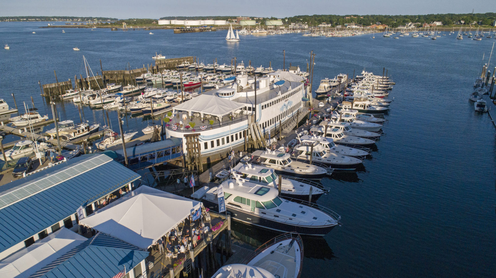 dimillo's old port yacht sales